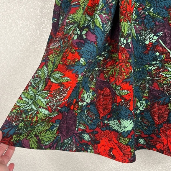 LuLaRoe Green Floral Skater Romantic Career Casual Spring Flare Skirt Size 2XL - Picture 2 of 6